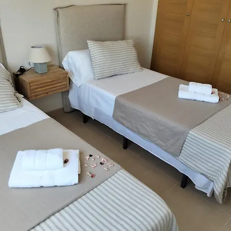 דירה Playa Santa Ana - Comodo Con Piscina, Terraza Y Parking, A 2 Minutos De La Playa